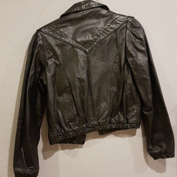 Leather jacket - Picture 3 of 8